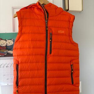 Stio Hometown Down Hooded Vest